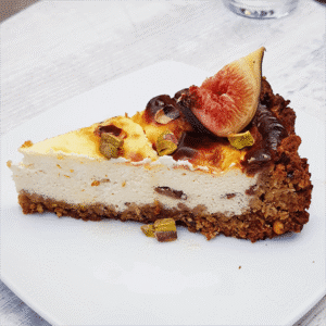 Les recettes de Justin : Cheese Cake à l'eau de fleur d'oranger & dattes