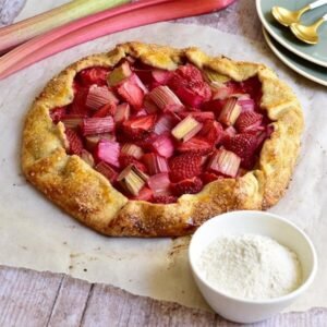La tarte fraises & rhubarbe par Nutricookinfos