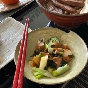Les recettes d'Isabelle De Vaugelas : Poireaux en sauce miso